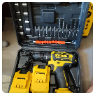 Foto compartilhada de comprador mostrando a parafusadeira ou acessório do mesmo modelo